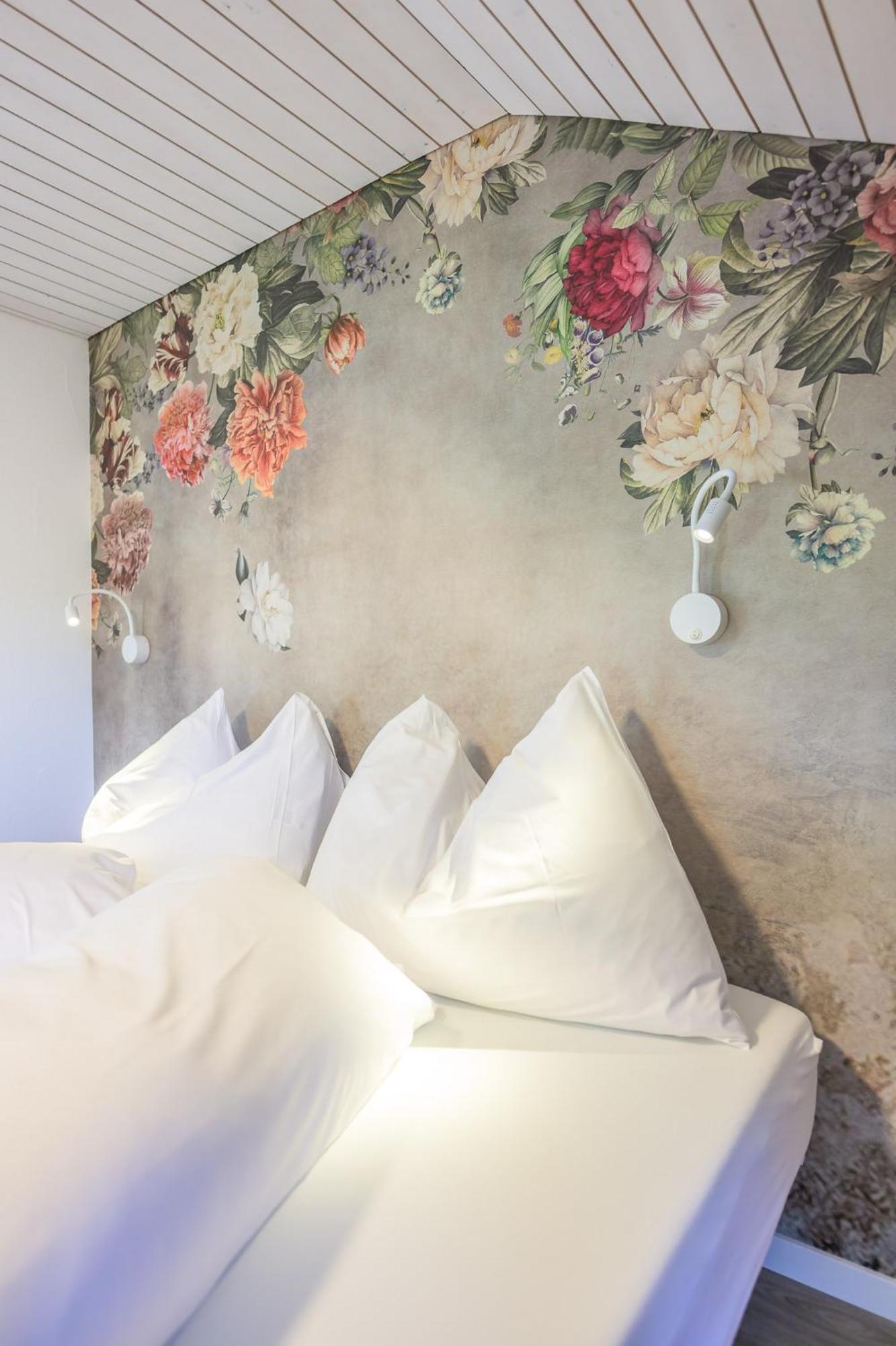 Hotel Buna Luna By Seehof Laax Luaran gambar