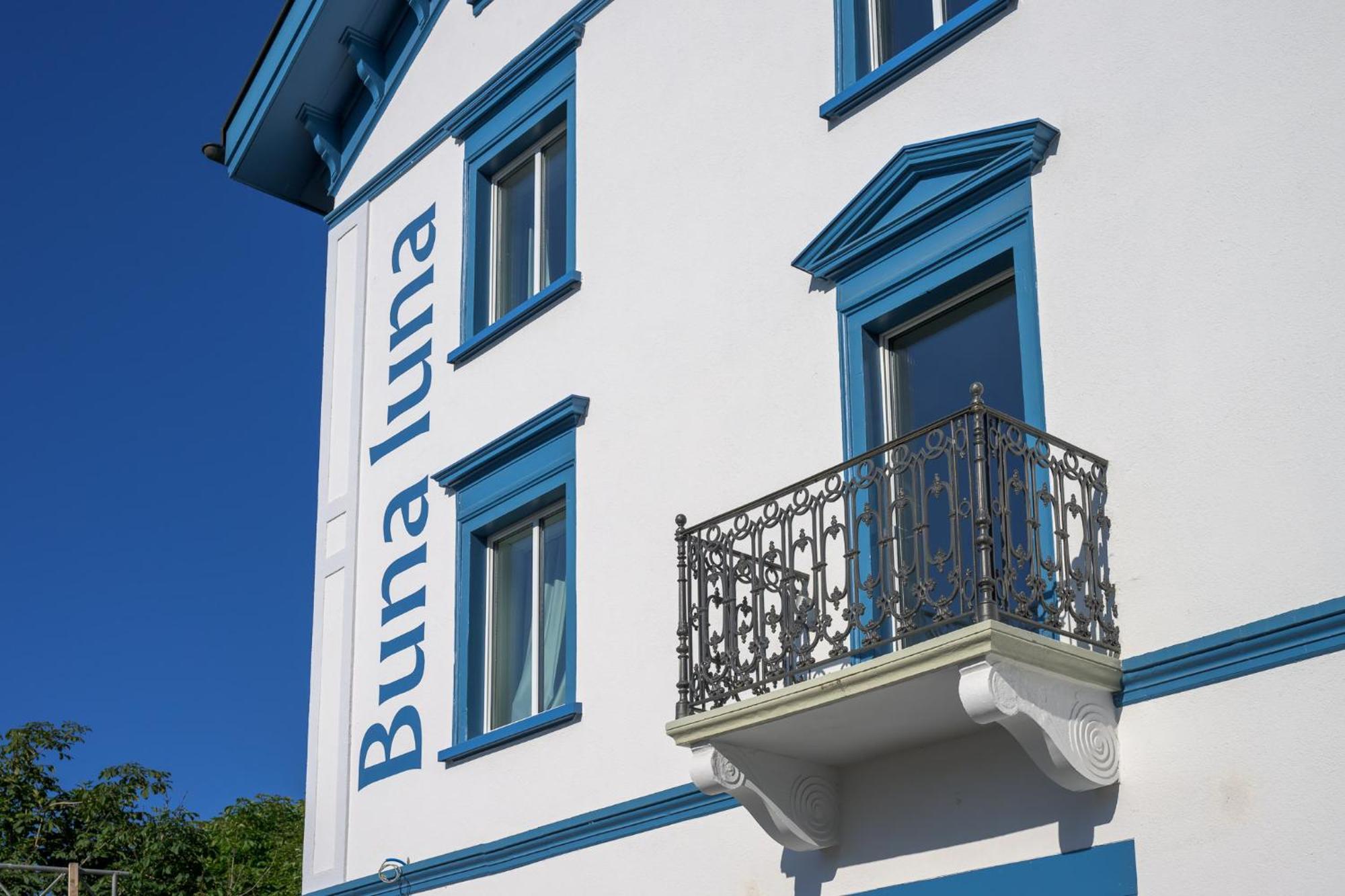 Hotel Buna Luna By Seehof Laax Luaran gambar
